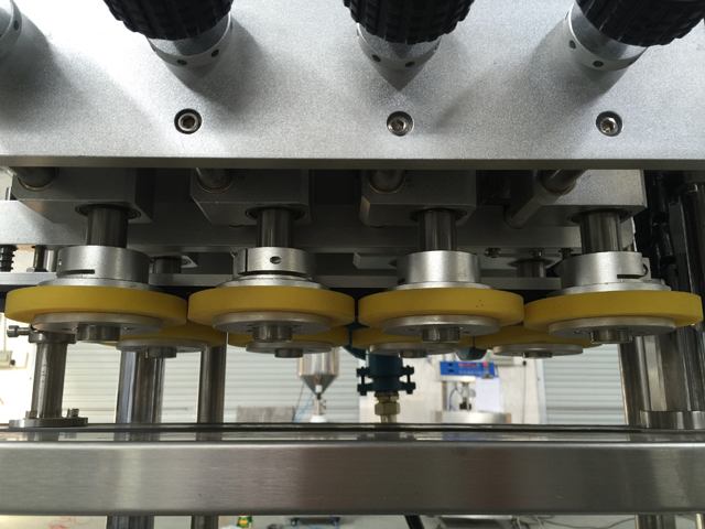 Verschließkopf für Maschinen.jpg