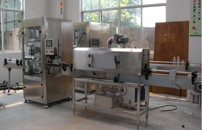 sleeve labeler equipments Ärmeletikettierung-4.jpg