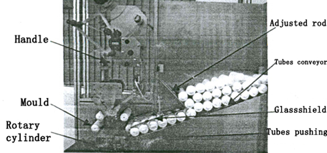 drawing of labeling machine for soft tubes Anpassung für Etikettiermaschinen.jpg