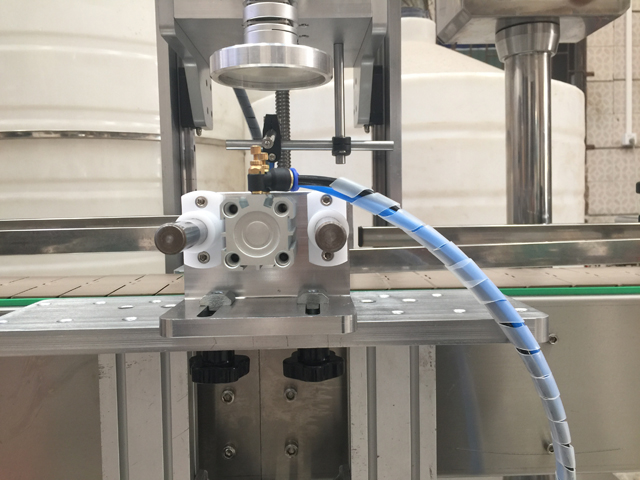 Verschließkopf für Gläser.jpg