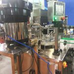 Kundenspezifische Monoblock-Abfüll- und Verschließlinie für kleine Flaschen mit E-Liquid