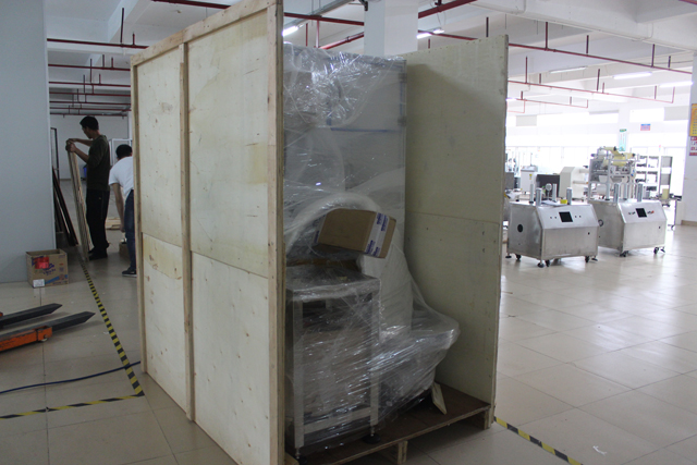 Holzkistenverpackung für horizontale Etikettierung (1).JPG