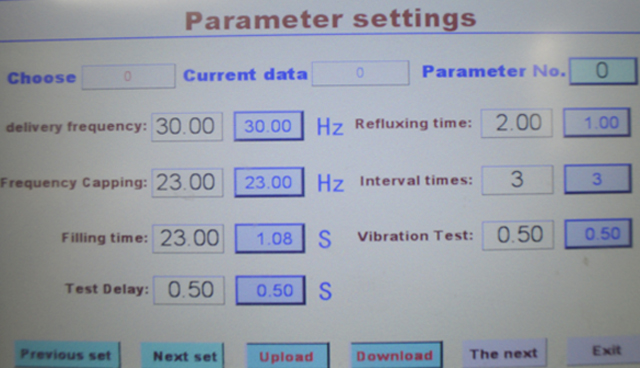 automated capping machine with touch screen controlling system Touchscreen-Verschließmaschine.jpg