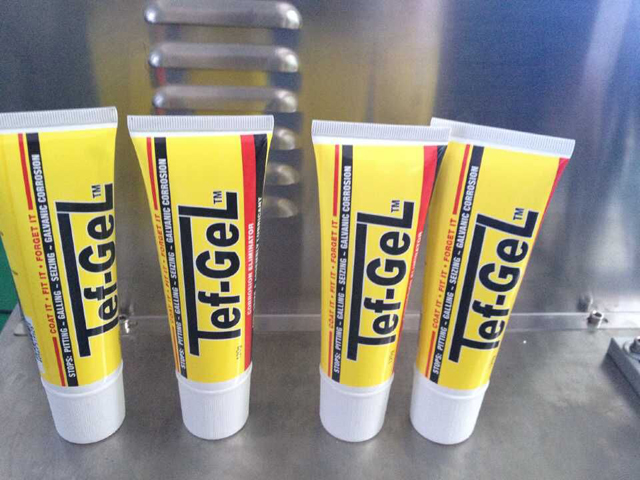 welding samples by ultrasonic tube sealer Schweißproben mit dem Ultraschall-Tubenversiegler.jpg