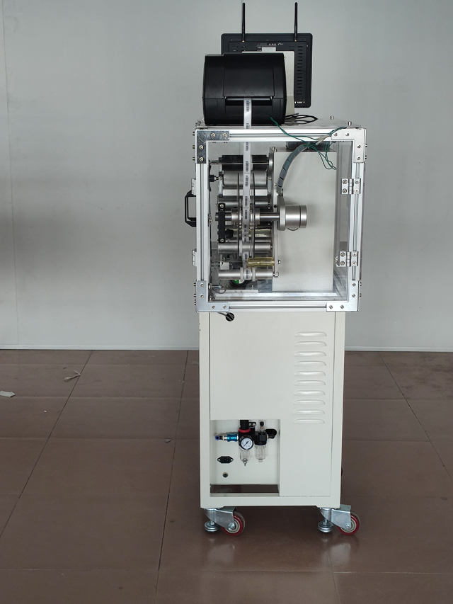 Etikettierdrucker anwenden (3) VKPAK.jpg