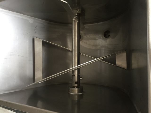 air guage for filling machines connected with air compressor Luftmessgerät für genaues Füllvolumen.jpg