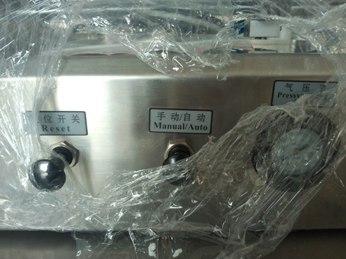 liquid filler semi automatic 8-oz-Flaschen für Haargel.jpg