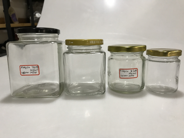 Flaschen und Verschlüsse für Vakuumverschließer.jpg