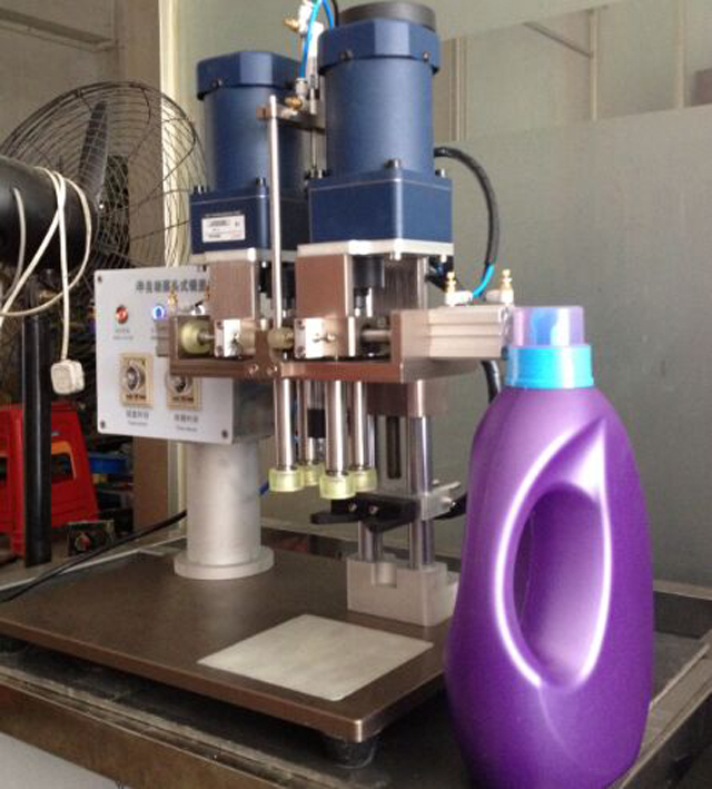 clear pictures for screw capping machinery SCHRAUBENVERSCHLUSS machine.jpg