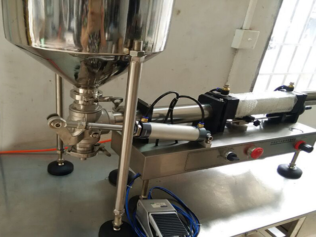 Abbildung der Abfüllmaschine.jpg