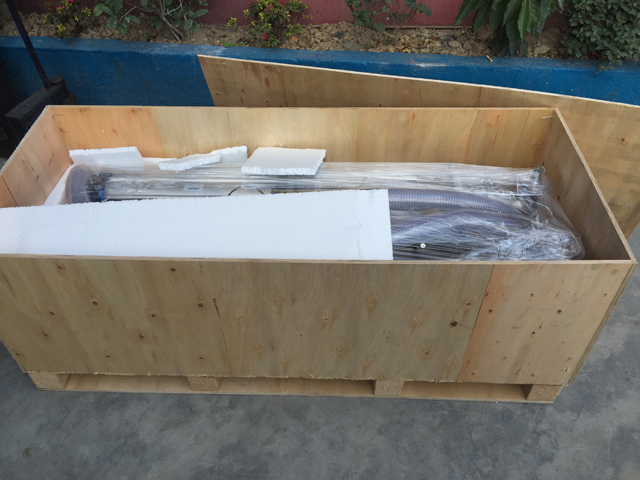 PLY wooden case packing for filling machine Abfüllmaschinen im Holzkoffer.jpg