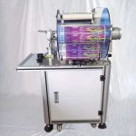 Halbautomatische Wurstflaggen-Etikettiermaschine zum Etikettieren von Faltaufklebern