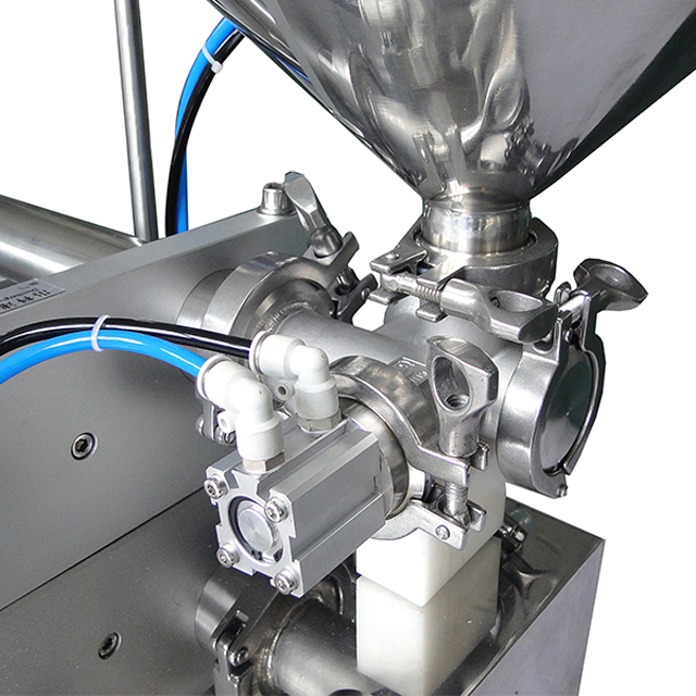 liquid filling machine for lotion shampoo cream Shampoo-Füllgerät.jpg