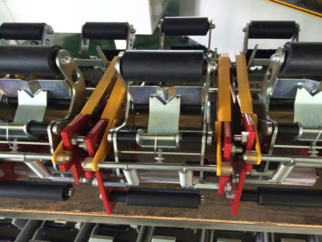 KARTON Versiegelung details.jpg